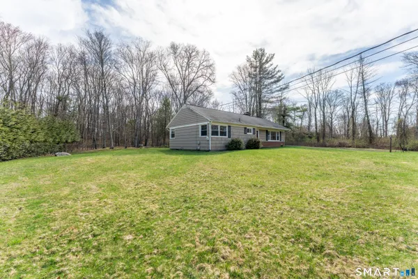 $365,000 | 640 Wolf Den Road, Brooklyn, CT 06234
