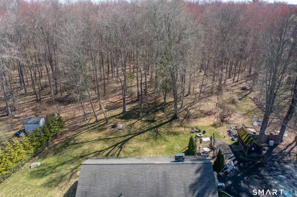 $365,000 | 640 Wolf Den Road, Brooklyn, CT 06234