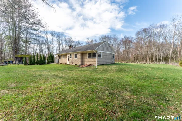 $365,000 | 640 Wolf Den Road, Brooklyn, CT 06234