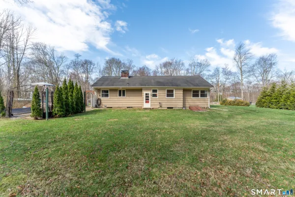 $365,000 | 640 Wolf Den Road, Brooklyn, CT 06234