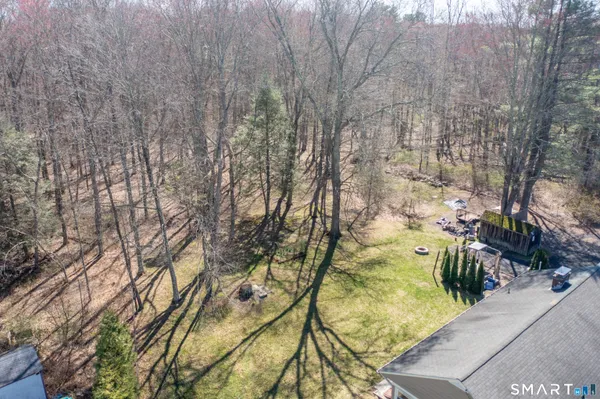 $365,000 | 640 Wolf Den Road, Brooklyn, CT 06234