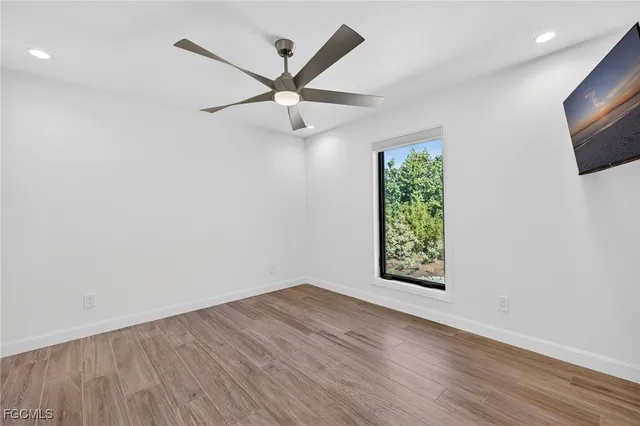 $1,699,000 | 1211 Periwinkle Way, Sanibel, FL 33957