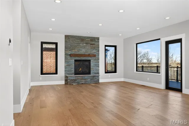 $850,000 | 1017 River Bluff Drive, Washington, MO 63090