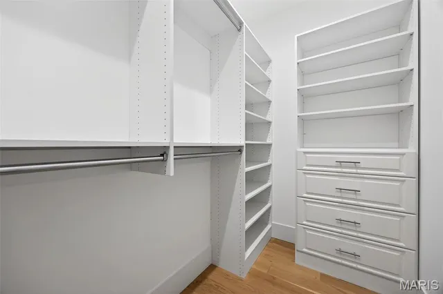 $850,000 | 1017 River Bluff Drive, Washington, MO 63090