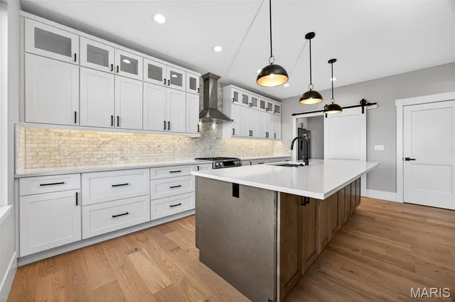 $850,000 | 1017 River Bluff Drive, Washington, MO 63090