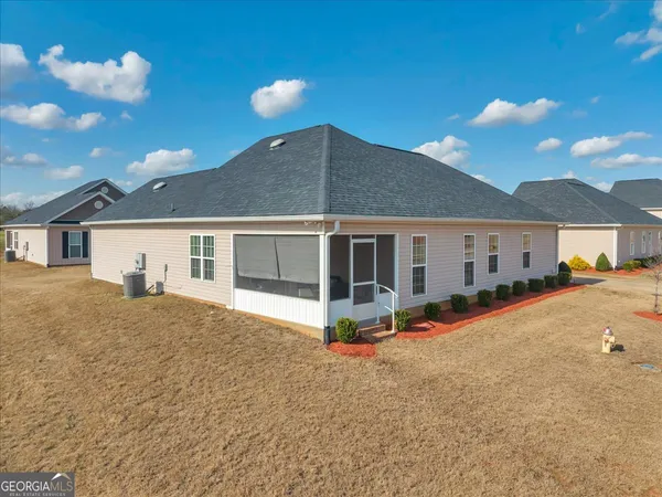 $243,000 | 2301 Quail Ridge Lane, Perry, GA 31069