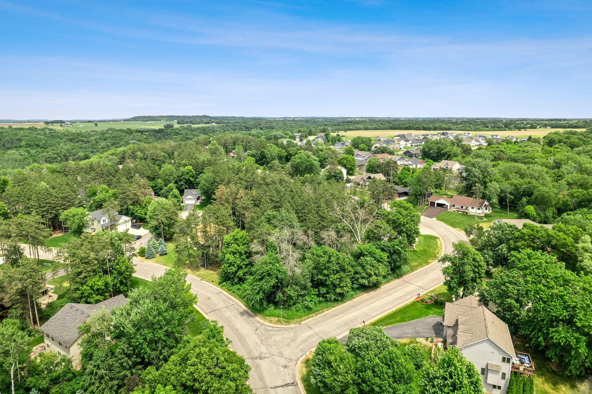 595 Hillside Drive Prescott, WI 54021 - Photo 3 of 18