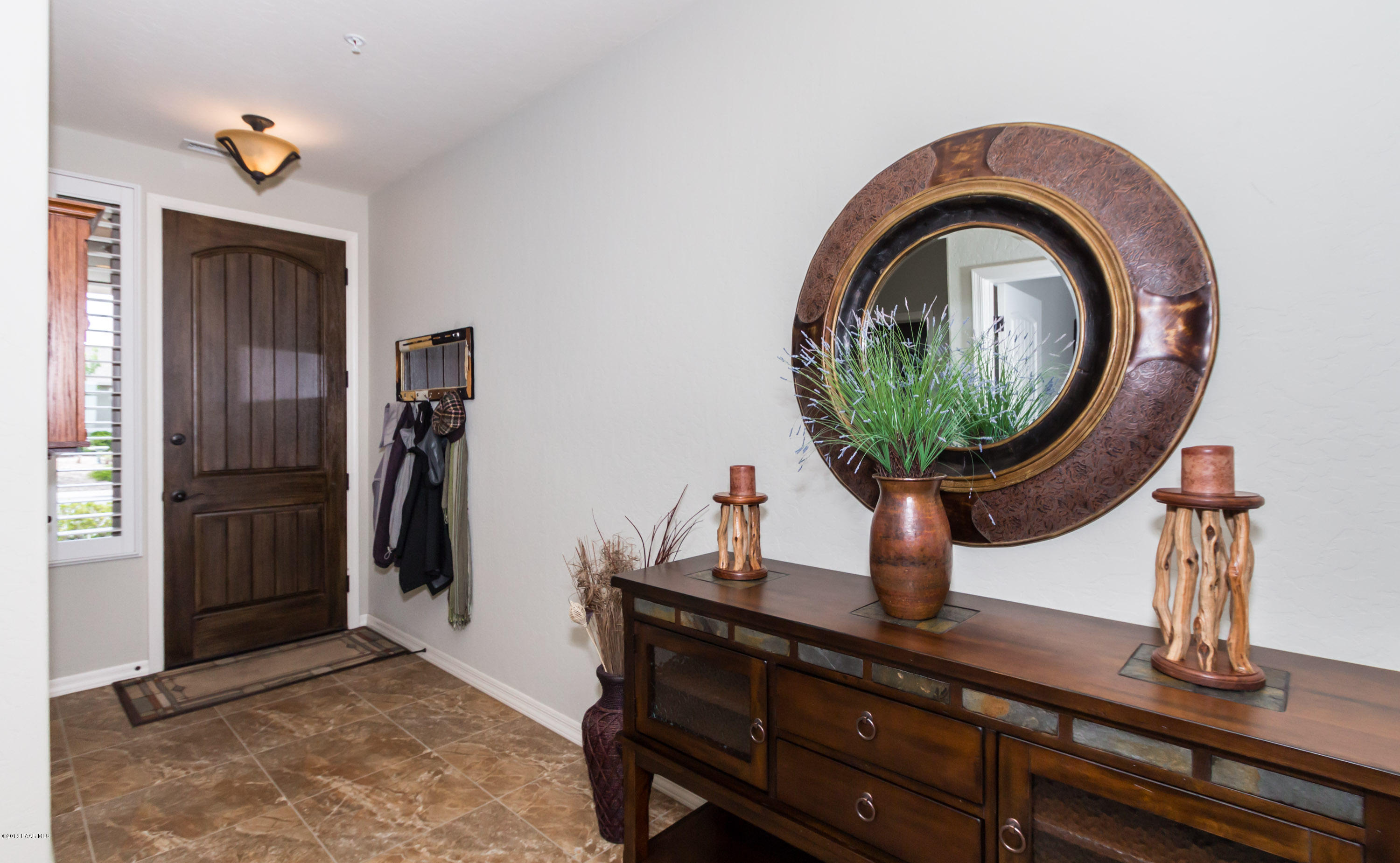 002_Foyer