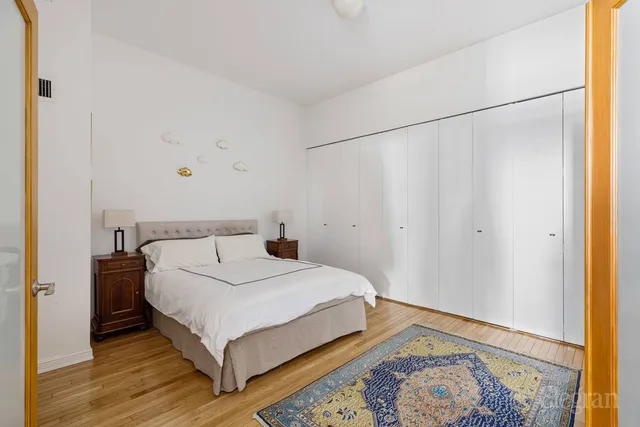 $1,395,000 | 252 7th Avenue, Unit 3K | Chelsea