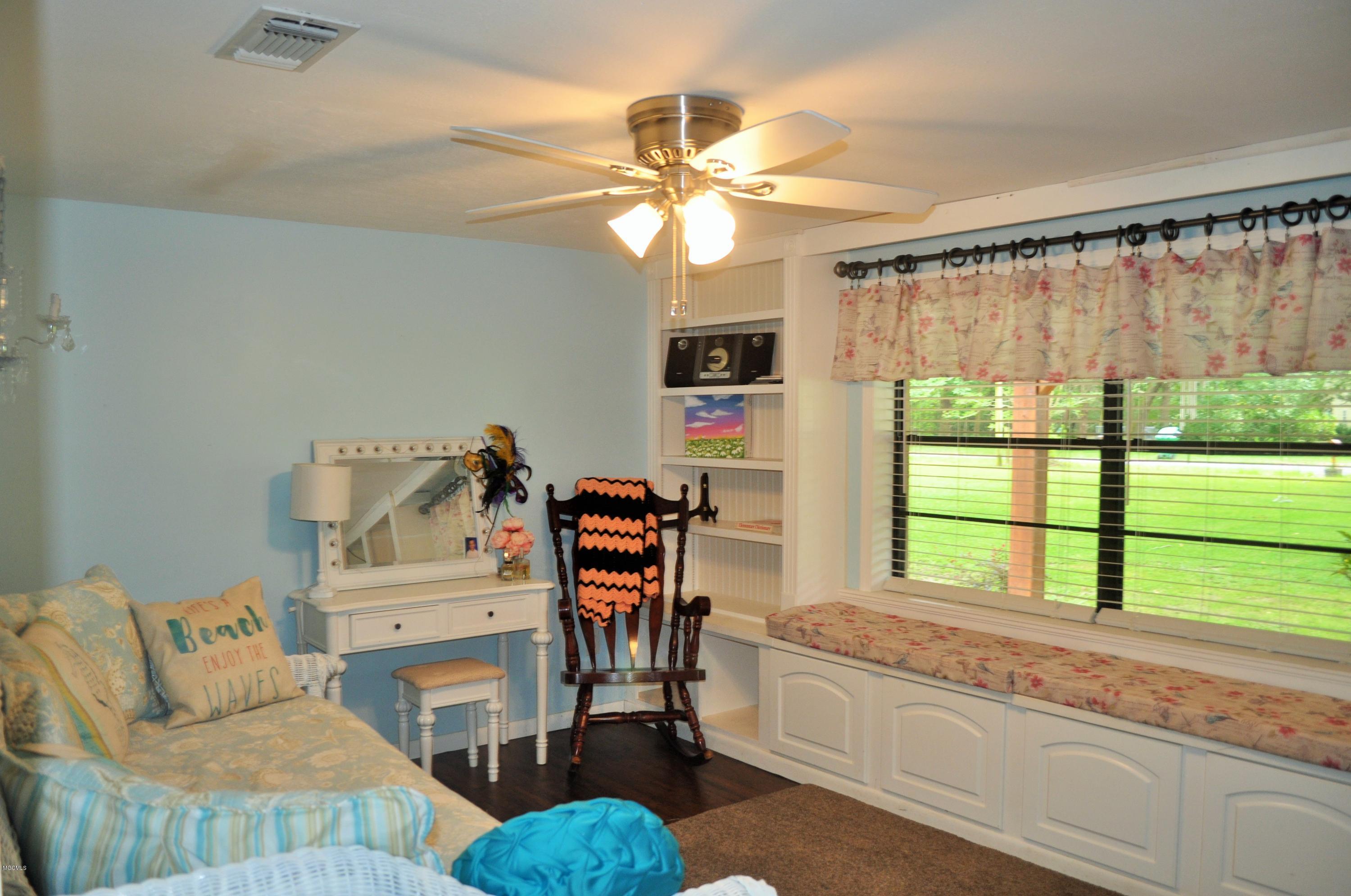 6301 Tolar Road Moss Point, MS 39562 - Photo 37 of 44 DSC_0816 (2)