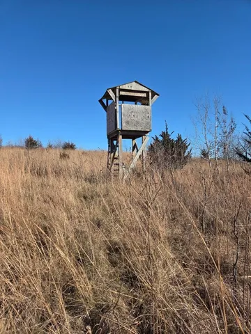 $1,500,000 | 36999 141st Lane, Montgomery, MN 56069