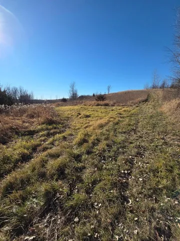 $1,500,000 | 36999 141st Lane, Montgomery, MN 56069