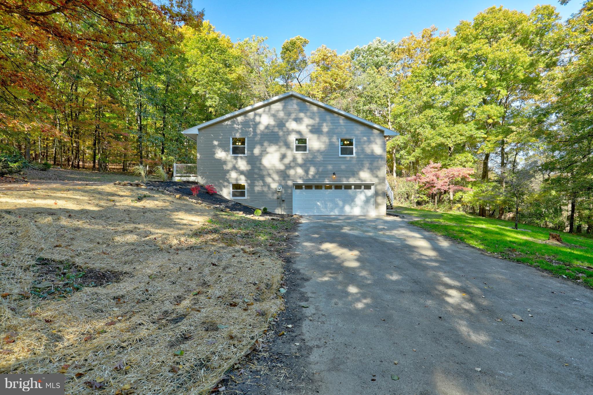 1296 Glatco Lodge Road Hanover, PA 17331 - Photo 8 of 44