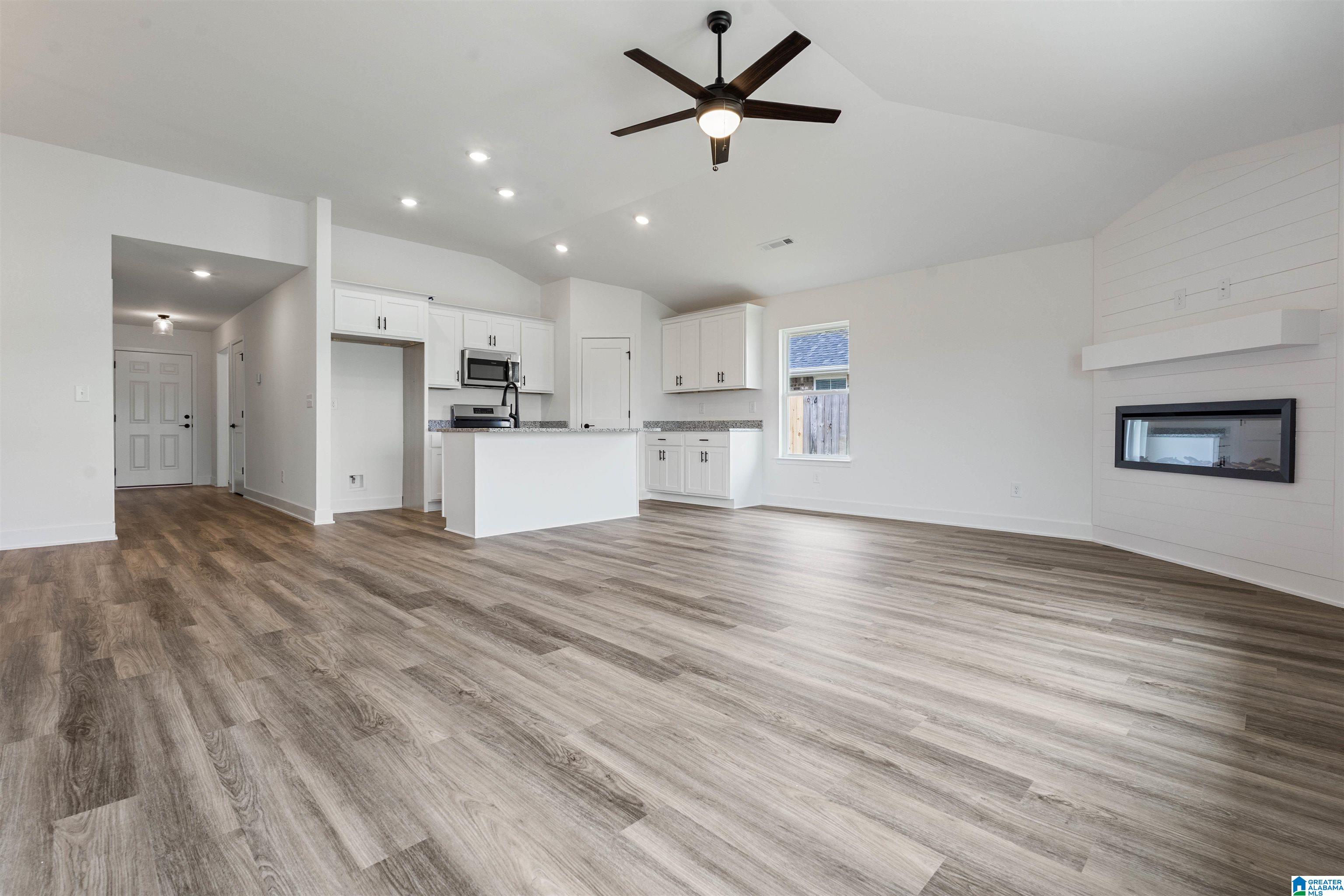 2012 Turquoise Lane Calera, AL 35040 - Photo 6 of 30