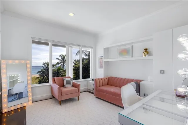 $21,900,000 | 733 North Ocean Boulevard, Delray Beach, FL 33483