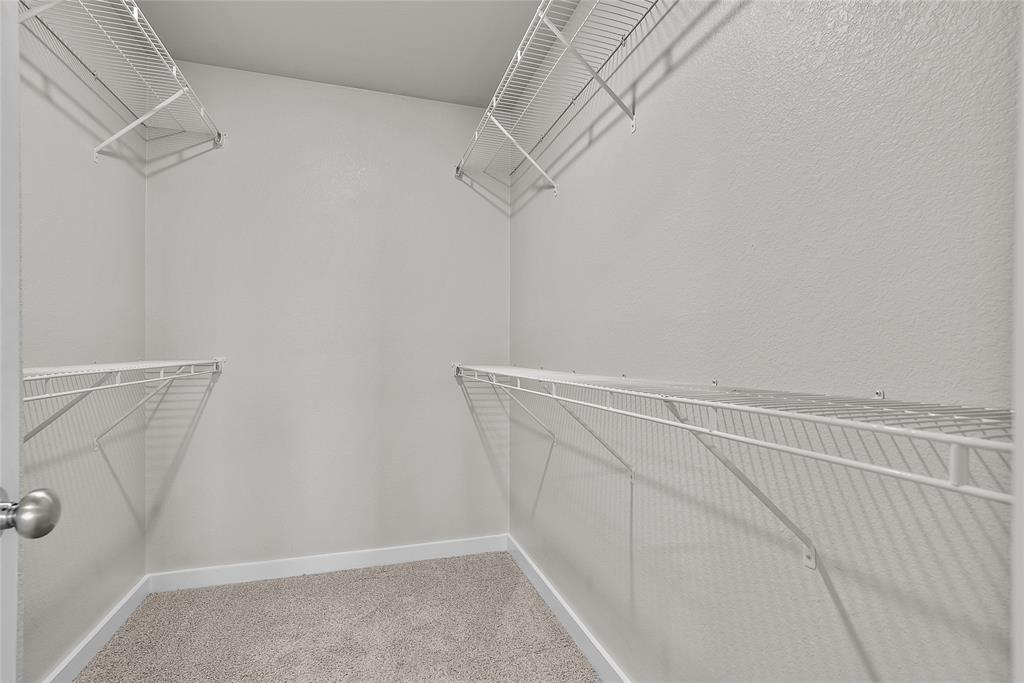 1058 East Reno Road Azle, TX 76020 - Photo 13 of 21