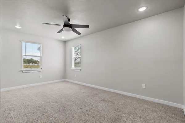 $1,900 | 1058 East Reno Road, Azle, TX 76020