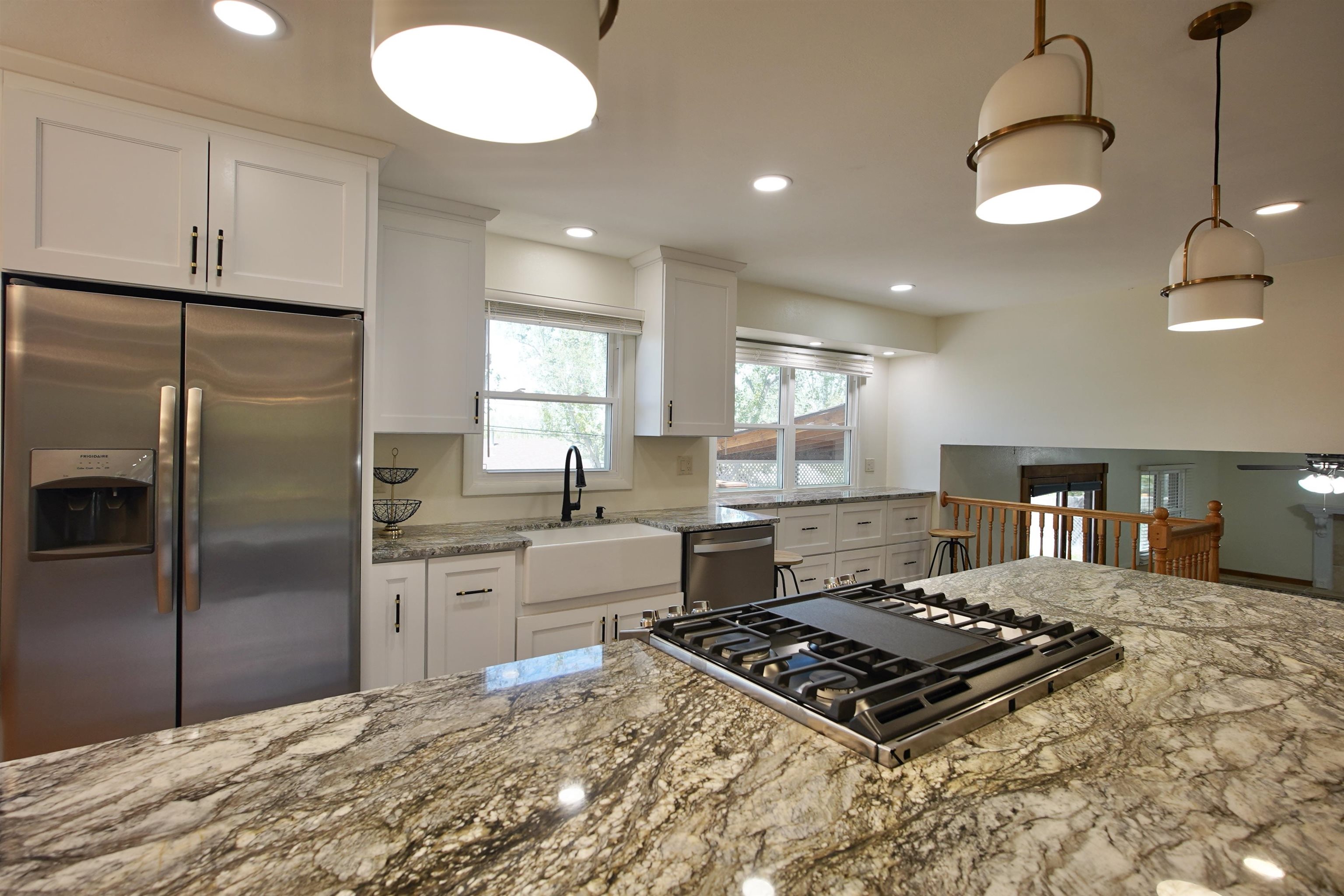1460 Manor Drive Casper, WY 82609 - Photo 5 of 48