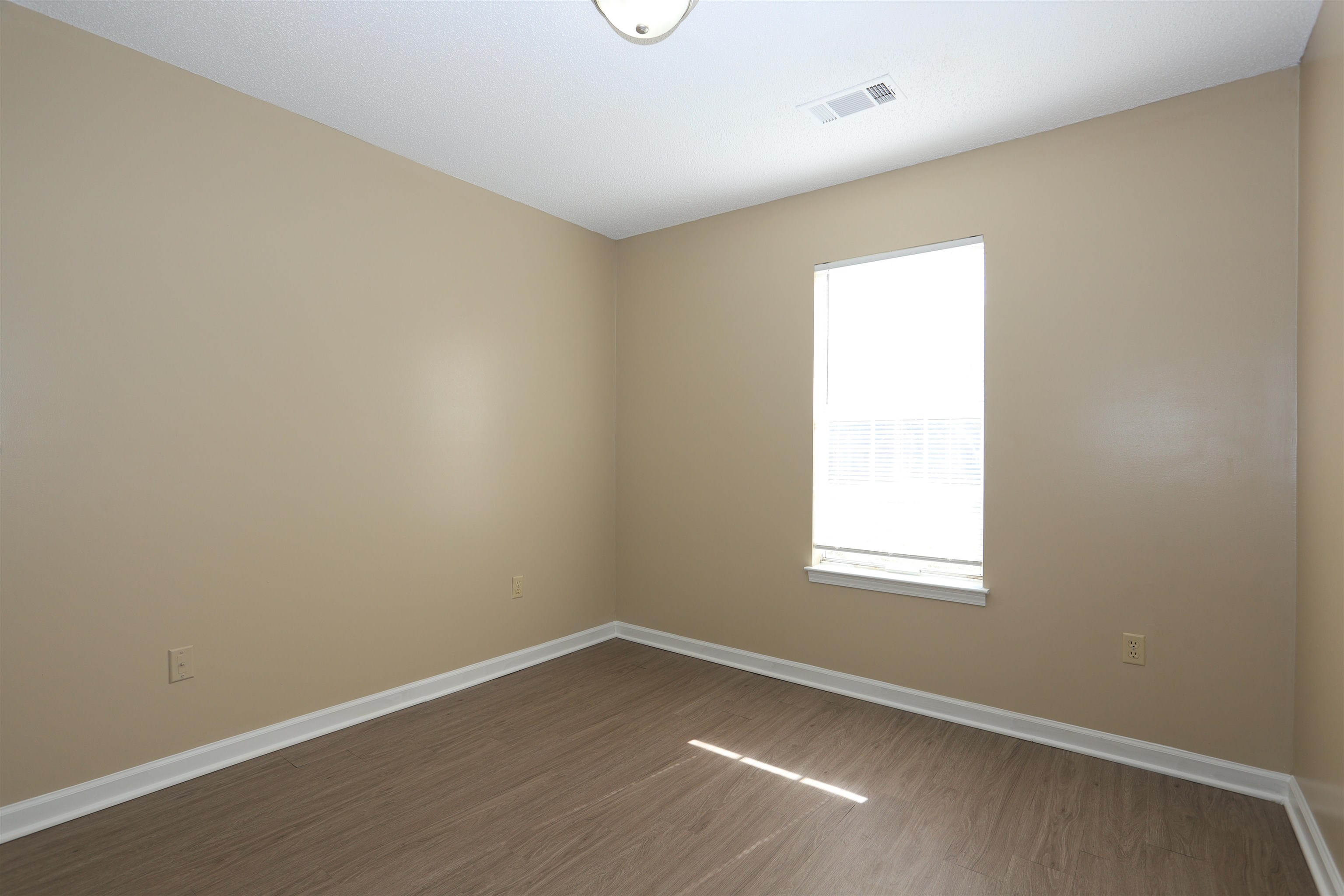 6009 Chadwell Road Millington, TN 38053 - Photo 12 of 15 Gallery Image 12