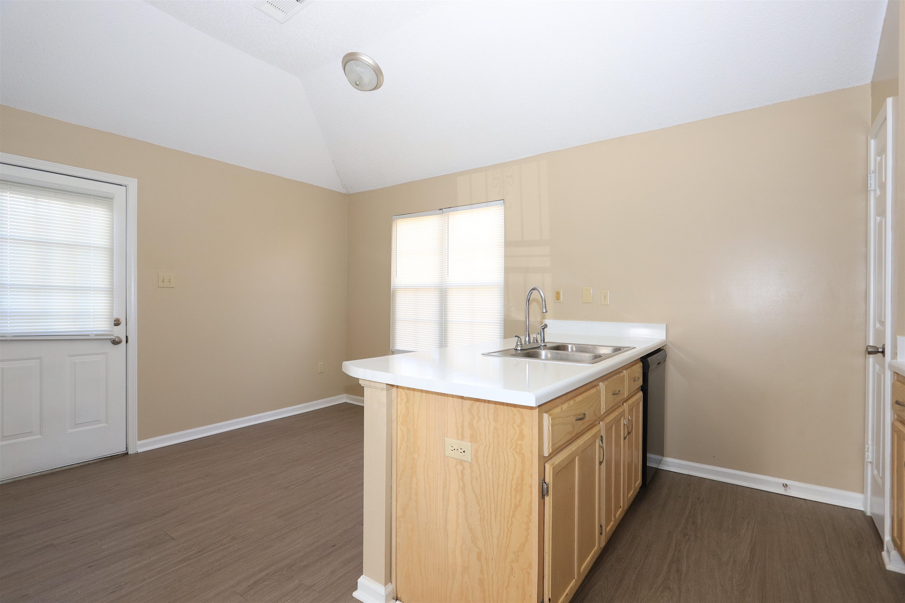6009 Chadwell Road Millington, TN 38053 - Photo 5 of 15 Gallery Image 5