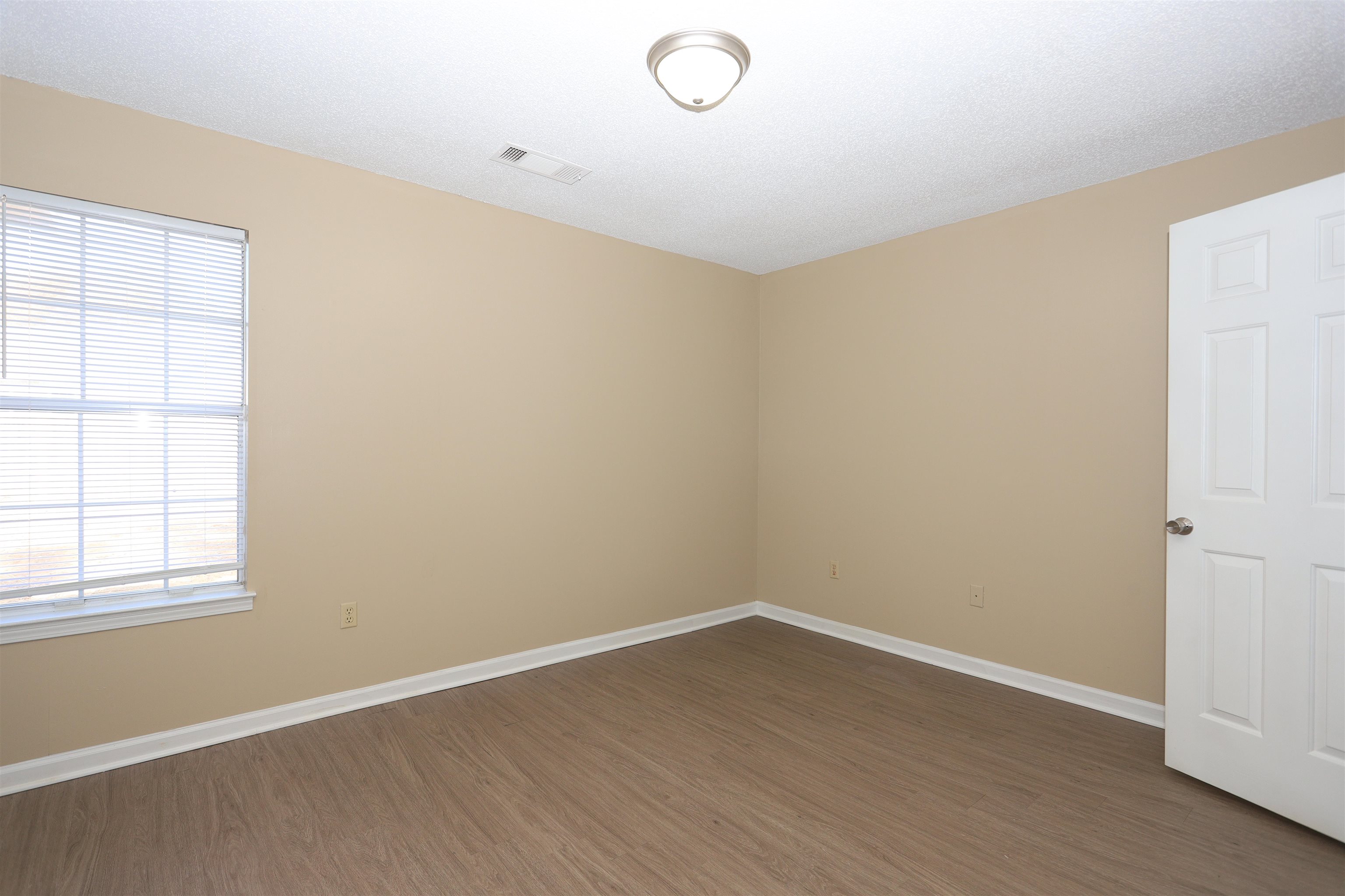 6009 Chadwell Road Millington, TN 38053 - Photo 9 of 15 Gallery Image 9