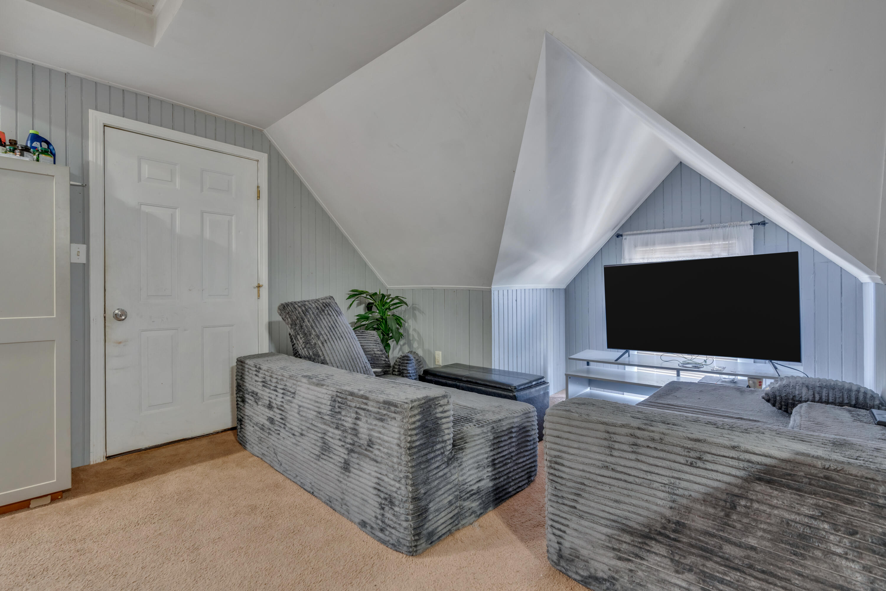 87 High Street Saco, ME 04072 - Photo 22 of 31 22