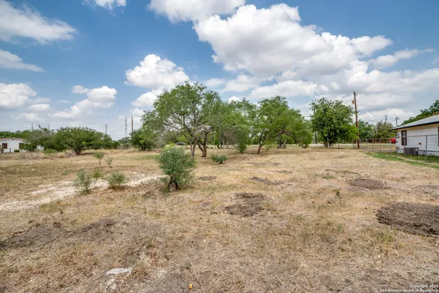 $59,000 | 13839 East Somerset, Von Ormy, TX 78073