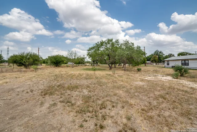 $59,000 | 13839 East Somerset, Von Ormy, TX 78073