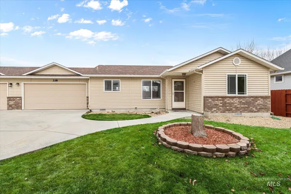 $274,900 | 338 West Birmingham Drive, Nampa, ID 83651