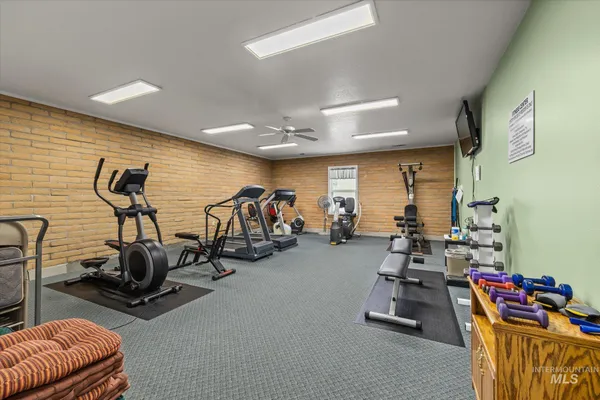 $269,900 | 338 West Birmingham Drive, Nampa, ID 83651