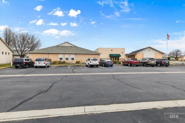 $269,900 | 338 West Birmingham Drive, Nampa, ID 83651