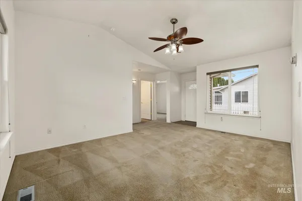 $269,900 | 338 West Birmingham Drive, Nampa, ID 83651