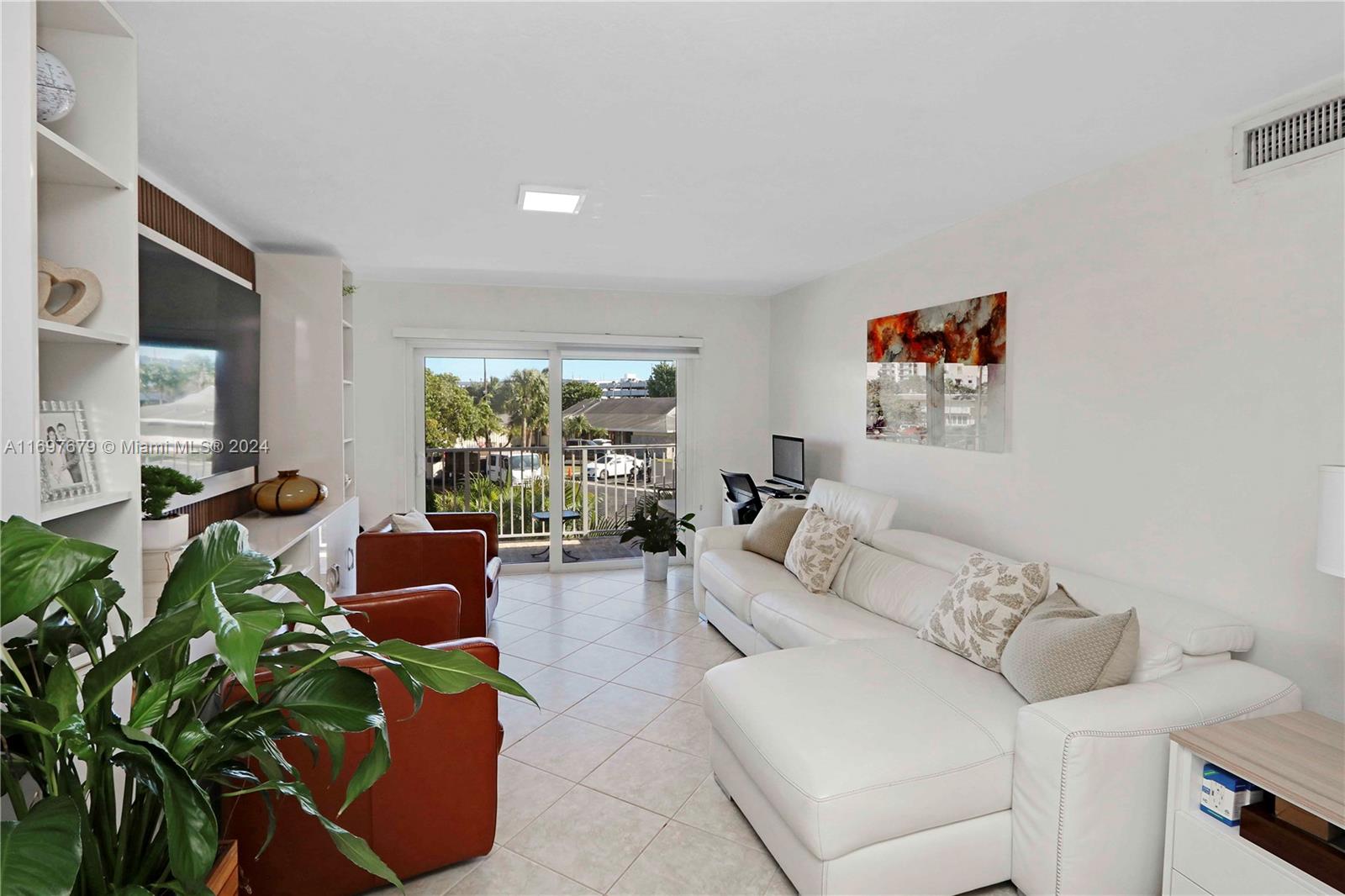 7560 Southwest 82nd Street, Unit G214 Miami, FL 33143 - Photo 1 of 25