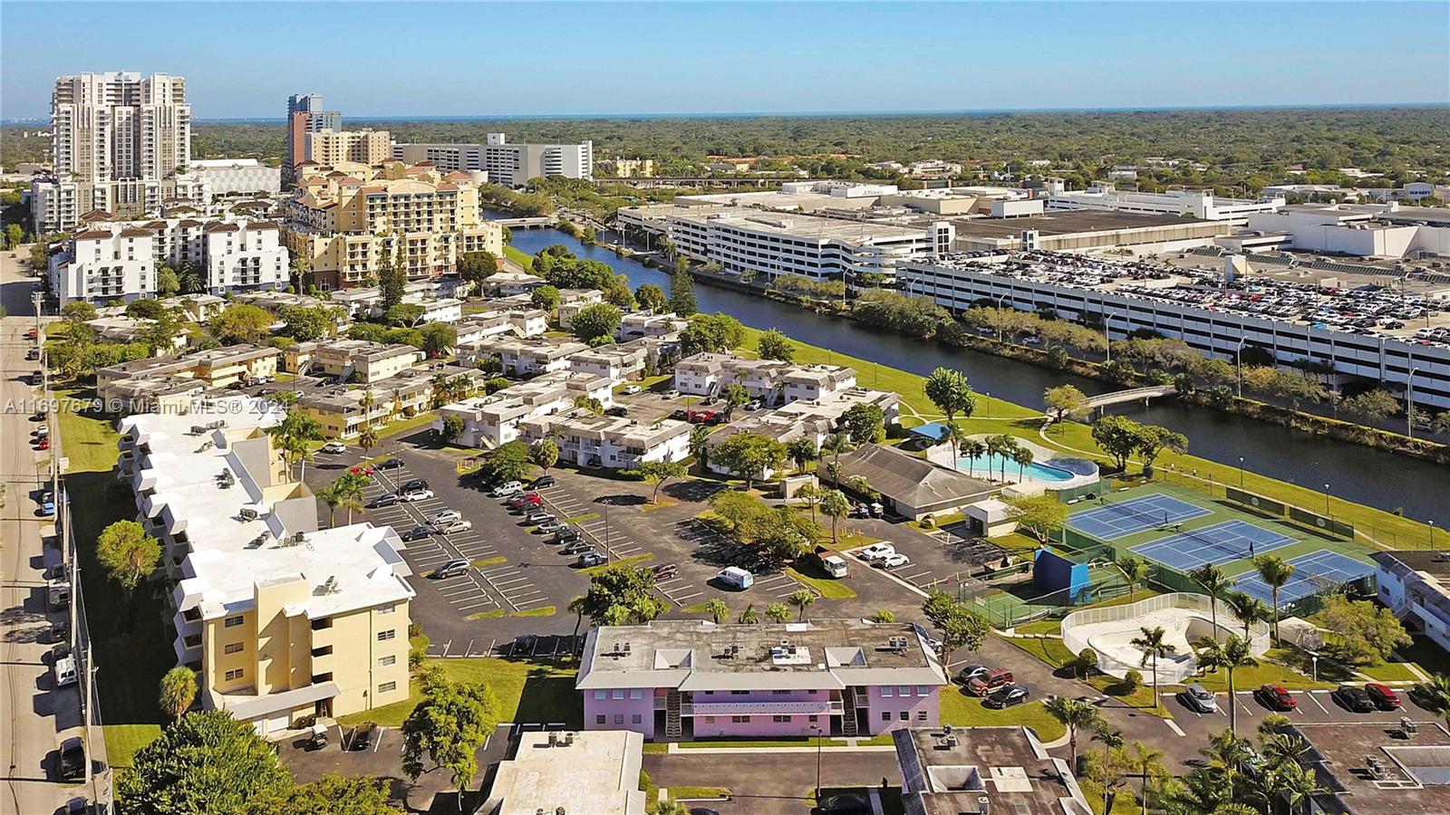 7560 Southwest 82nd Street, Unit G214 Miami, FL 33143 - Photo 3 of 25