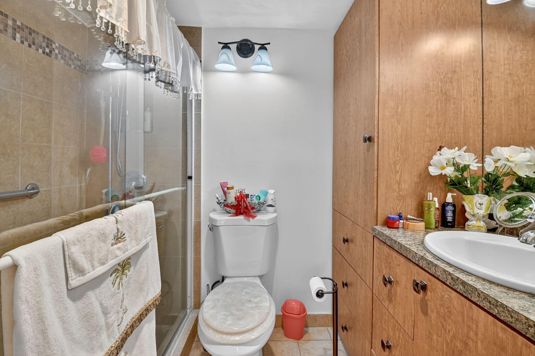 1069 Cornwall East, Unit D Boca Raton, FL 33434 - Photo 12 of 33 20-web-or-mls-DSC_9976