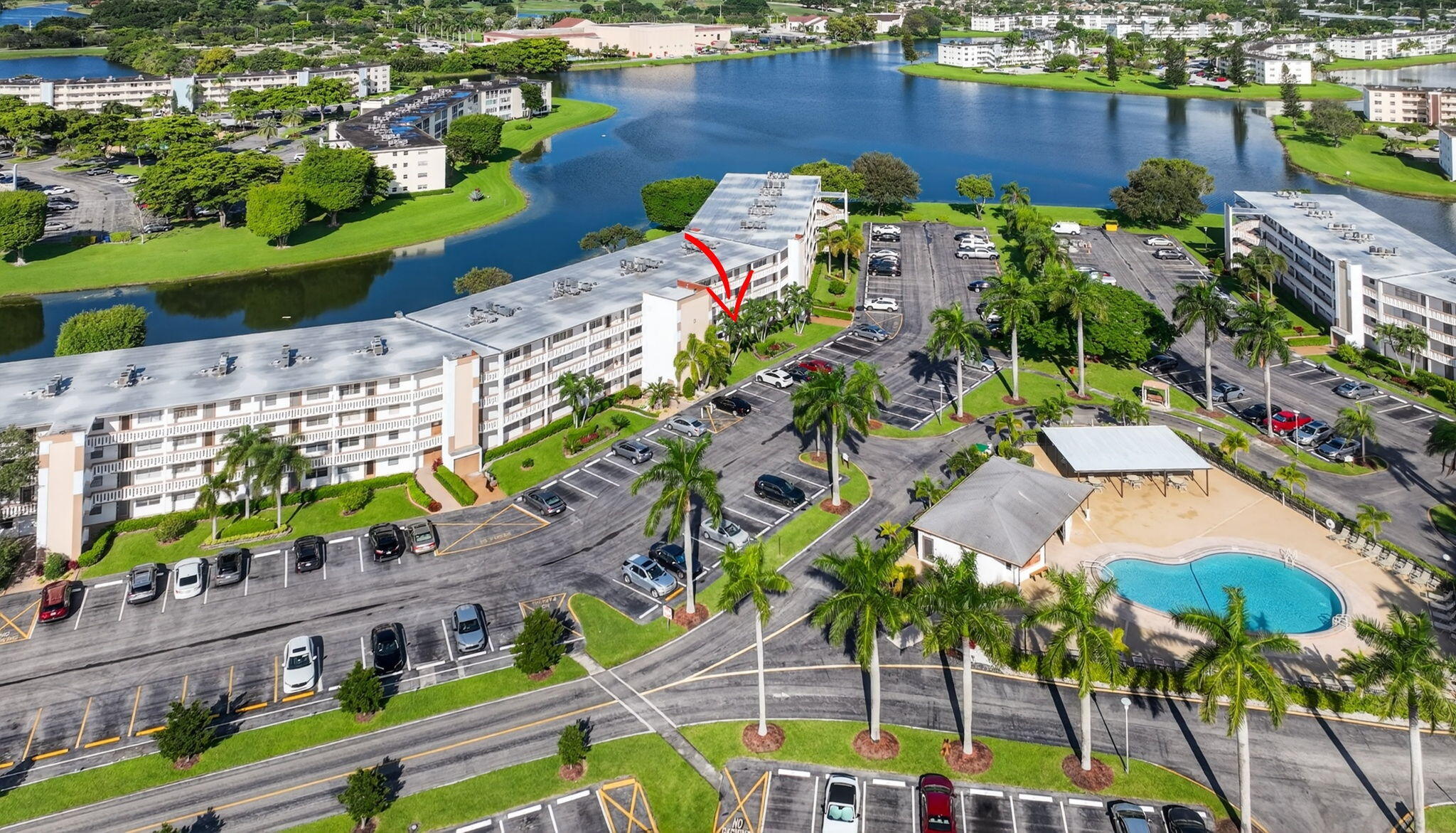 1069 Cornwall East, Unit D Boca Raton, FL 33434 - Photo 18 of 33 33-web-or-mls-DJI_0946