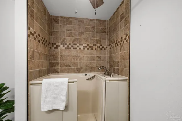 $315,000 | 609 East Fisher Street, Pensacola, FL 32503