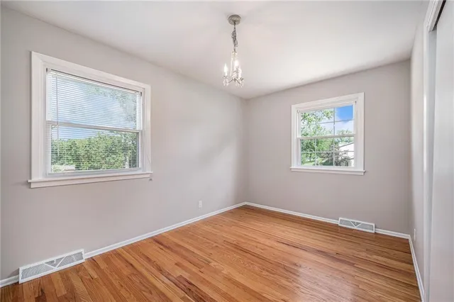 $269,000 | 1603 Northeast 63rd Street, Gladstone, MO 64118