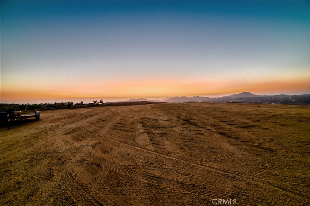 40495 East Benton Road Temecula, CA 92592 - Photo 42 of 45 a view of an ocean
