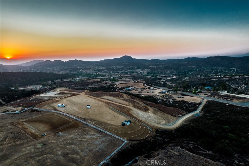 40495 East Benton Road Temecula, CA 92592 - Photo 10 of 45 a view of a city