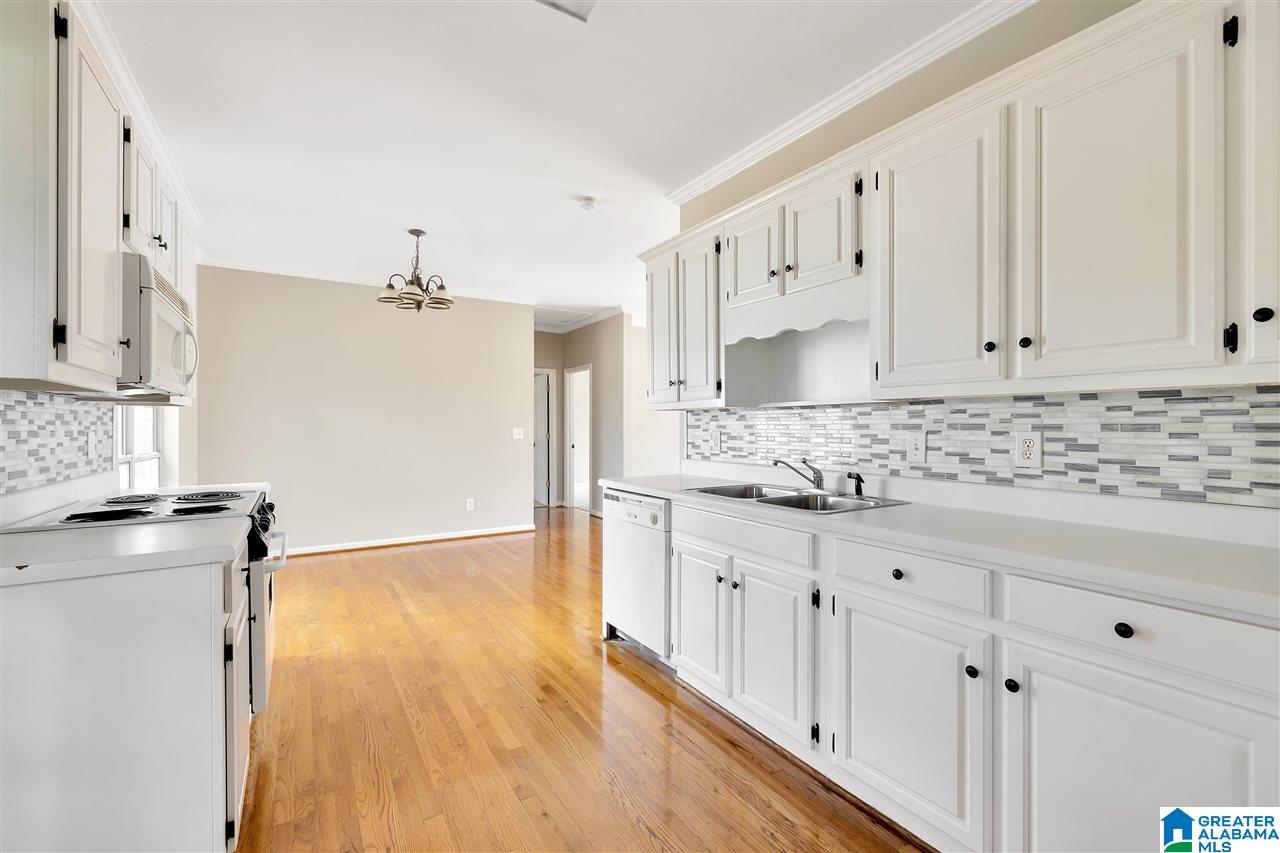 1122 8th Place Pleasant Grove, AL 35127 - Photo 10 of 24