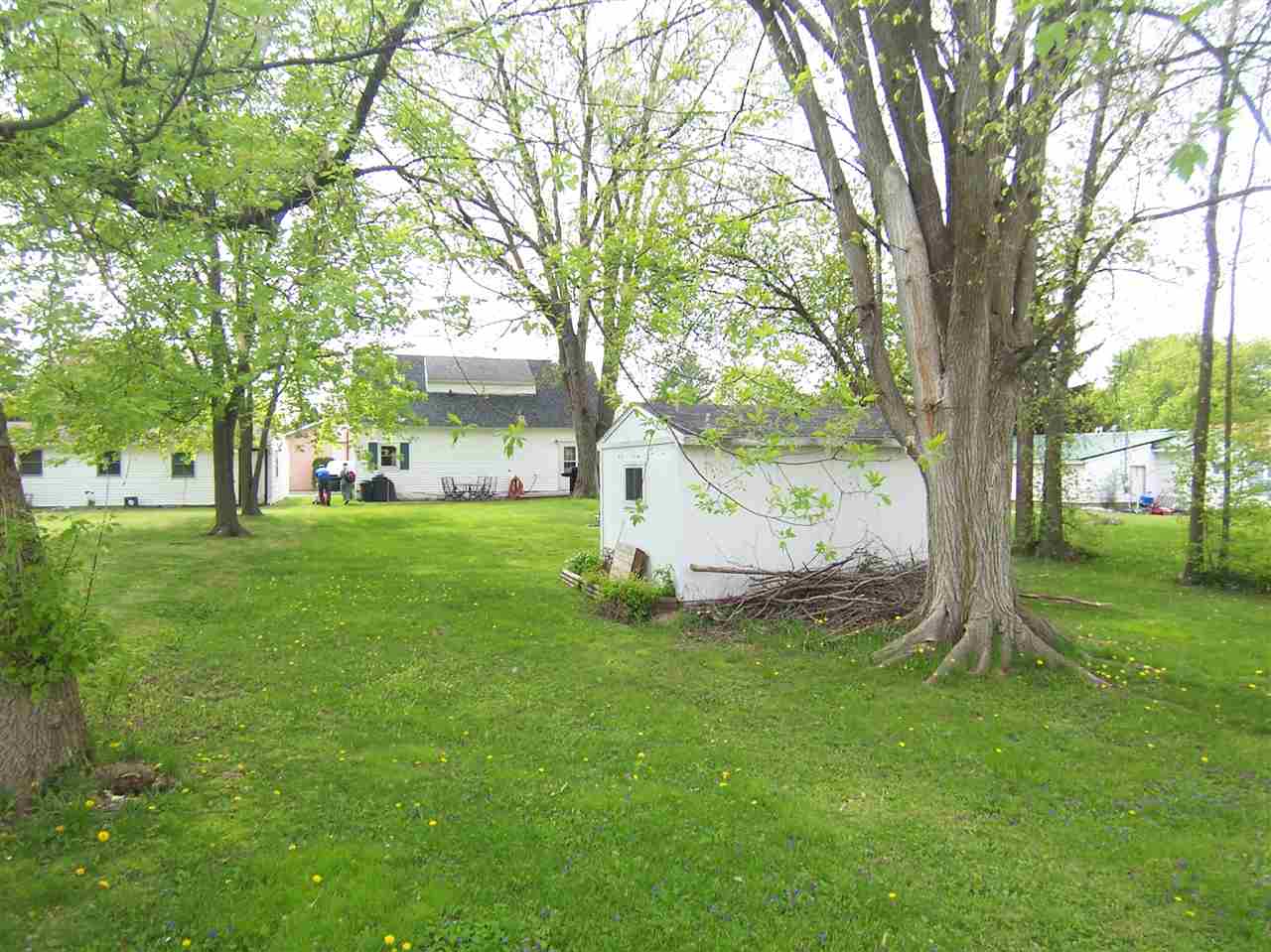 329 Rockingham Avenue Alma, MI 48801 - Photo 15 of 18 1832014-14.JPG