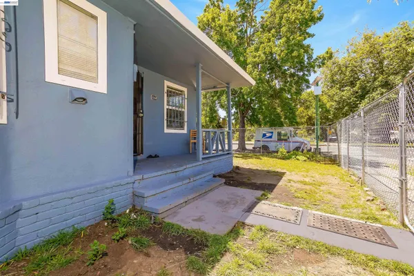 $749,000 | 2504 78th Avenue, Oakland, CA 94605