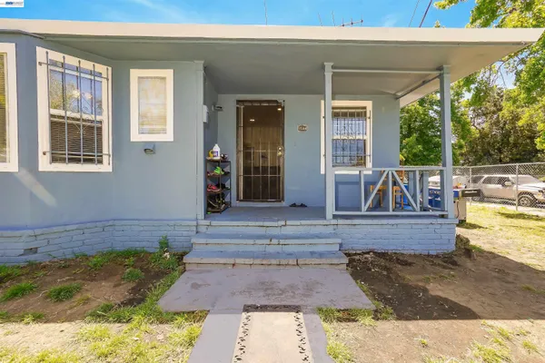 $749,000 | 2504 78th Avenue, Oakland, CA 94605