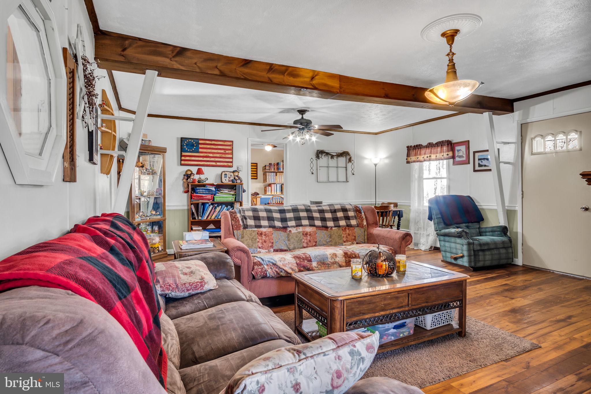 89 Molleystown Road Pine Grove, PA 17963 - Photo 3 of 31 Gallery Image 3