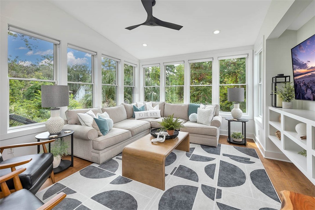 10 Fern Lane St. Simons Island, GA 31522 - Photo 12 of 57