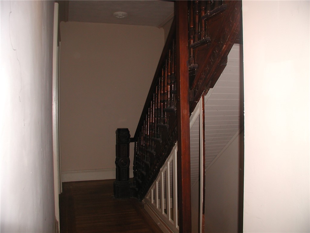 100 Bowen Street, Unit 3W Providence, RI 02906 - Photo 9 of 9 Same hall