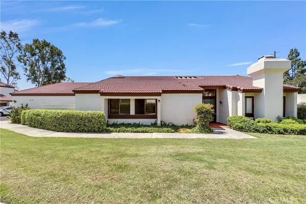 $499,950 | 451 Corte Rojo, Upland, CA 91786
