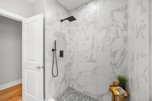 $234,900 | 21 East 140th Court, Riverdale, IL 60827