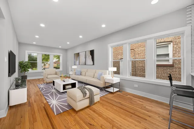 $234,900 | 21 East 140th Court, Riverdale, IL 60827